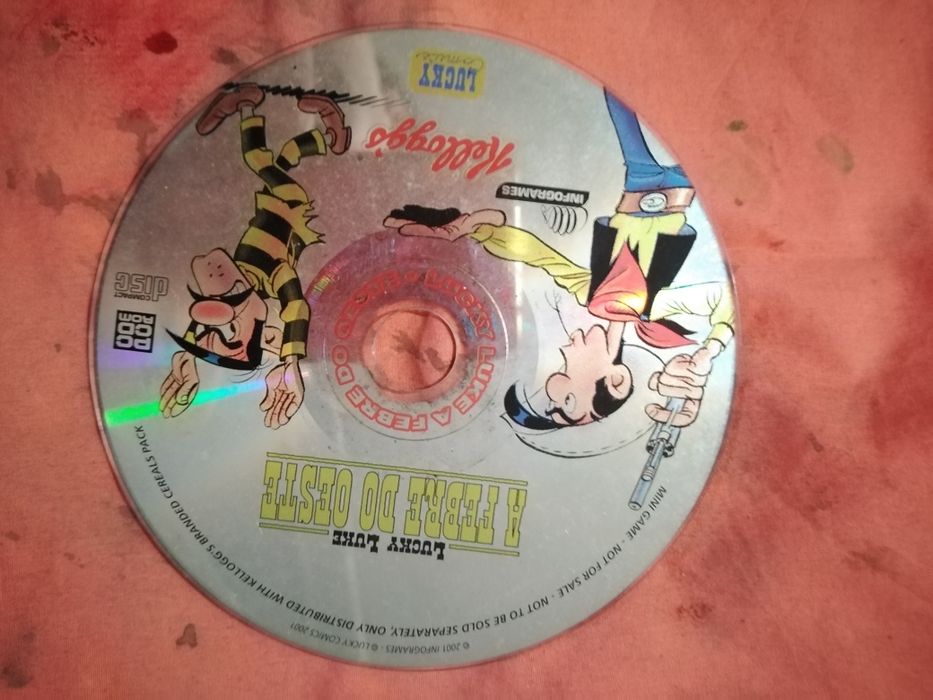 Vendo o jogo cd  para animação para computador PC bom estado para