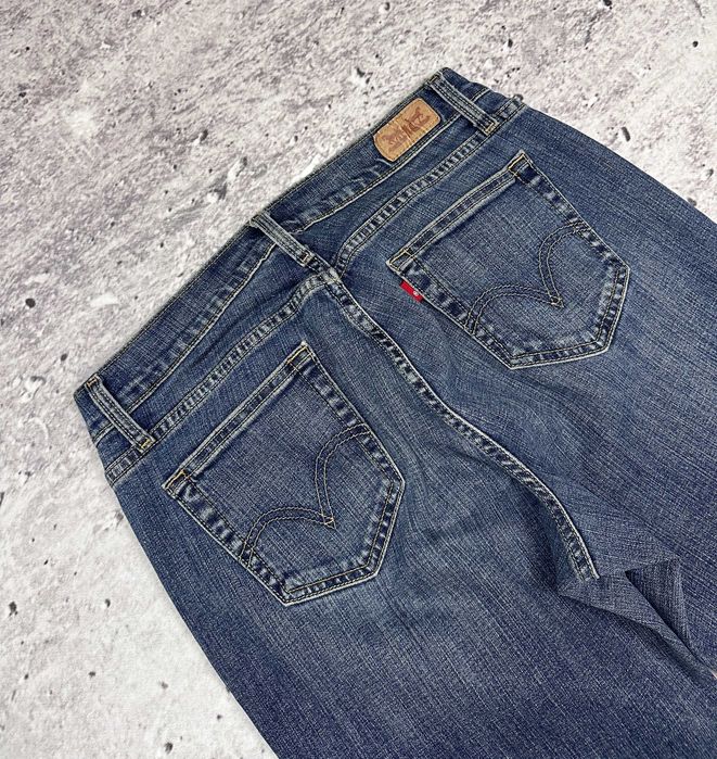 Spodnie jeansowe LEVIS 529 curvy bootcut szerokie flared r. 32/30