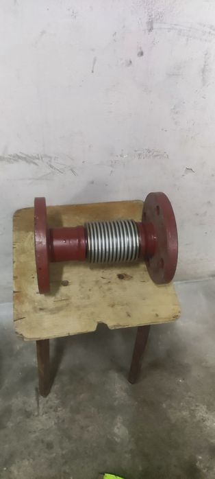 Kompensator stalowy kołnierzowy DN50