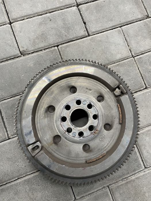 Демфер (Маховик) BMW E46 M47n рестайл механика Оригинал Сост. идеал