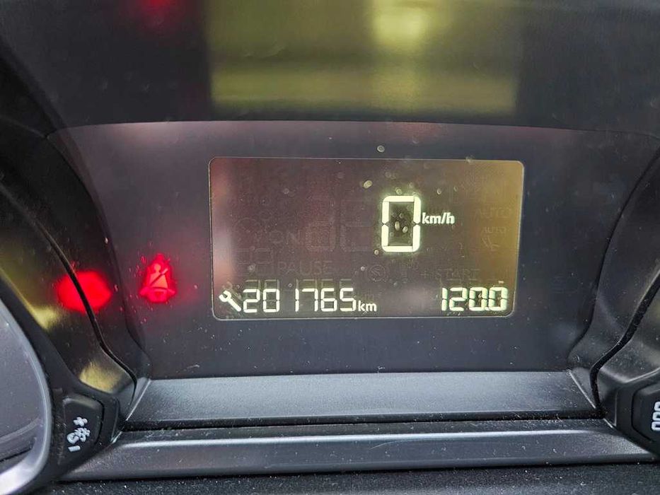 Peugeot 308 Sw 1.6Hdi 110Cv 02/2015