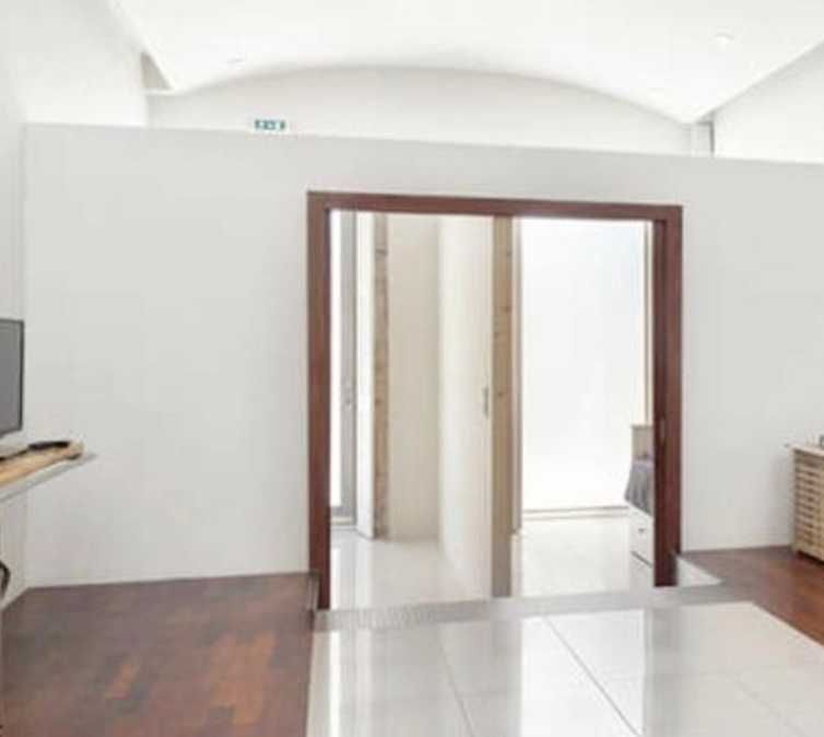 2 portas de correr cassete