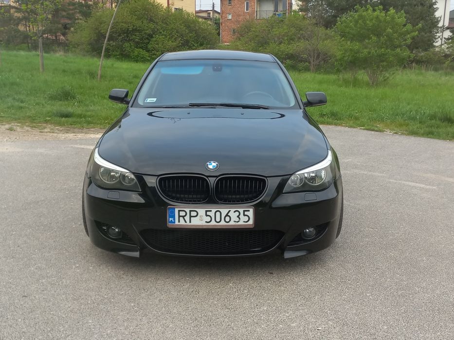 Bmw e60 530d 218km mpakiet navi prof pdc