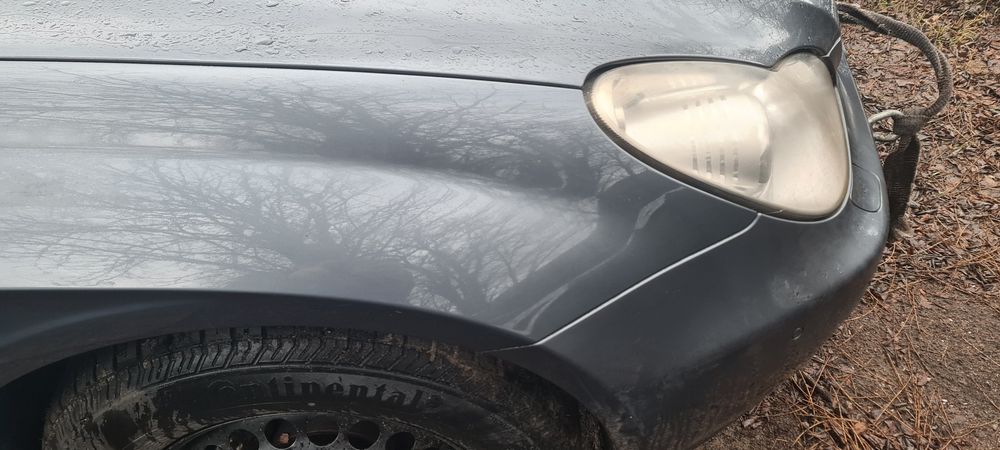Błotnik Przedni Przód Prawy Mercedes CLS W219 Lack. C368