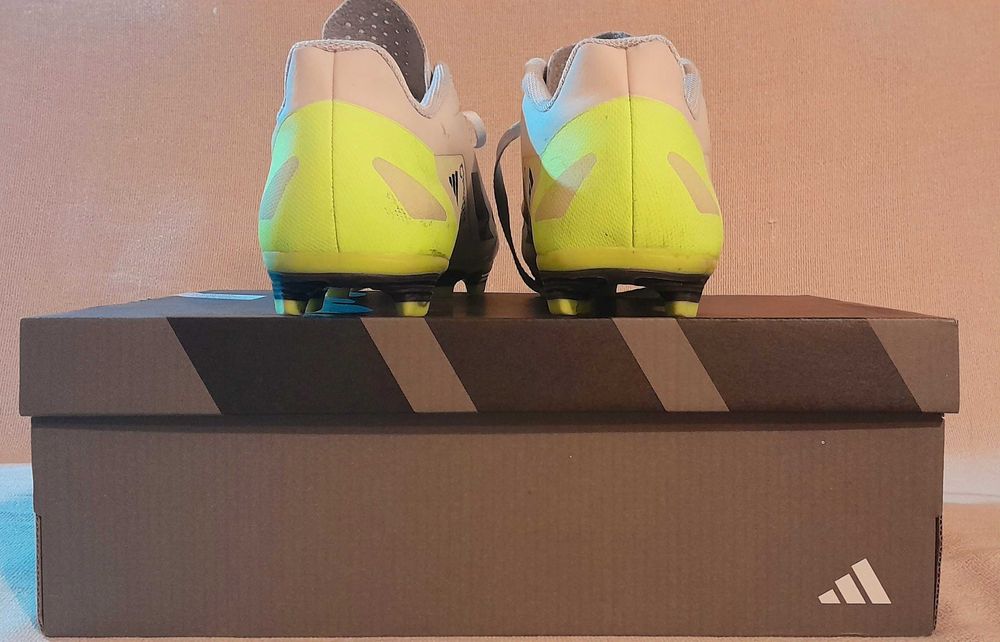 Botas Futebol Adidas