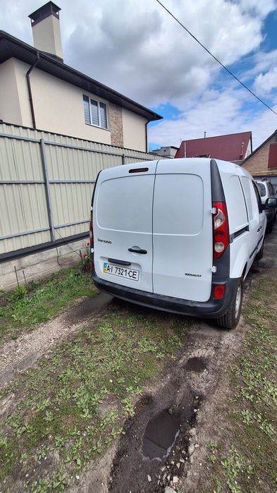 Renault kangoo 2011 1.5  продам