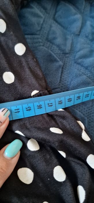 Sukienka w grochy F&F r. 38