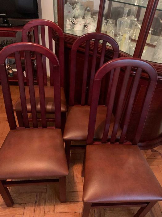 Conjunto de Mesa de jantar com cadeiras