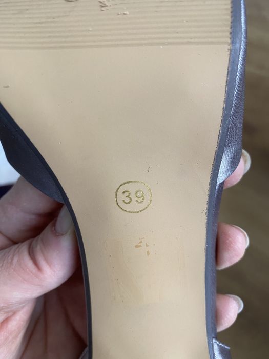 Buty damskie Karen rozm.39