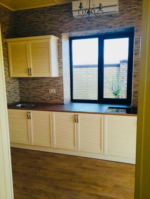 Продам земельный участок 15 сот с домиком 36 кв.м. в Родичах