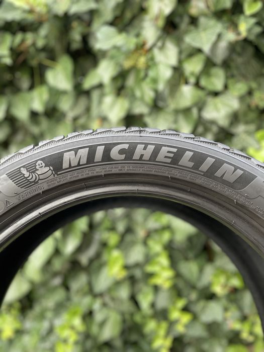 245/45 R19 Michelin Pilot Alpin PA5