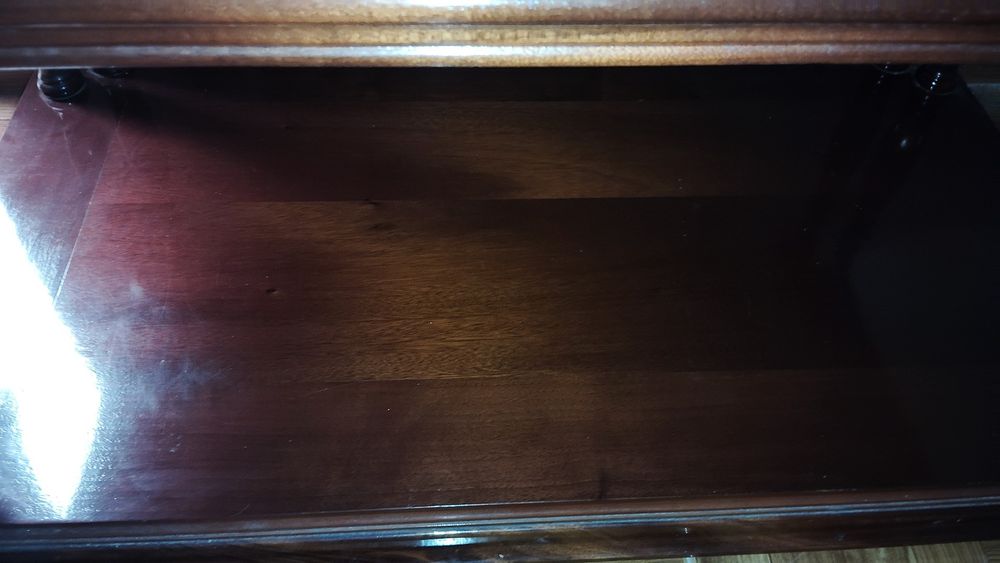 Classic Living Room Table64737762497411121