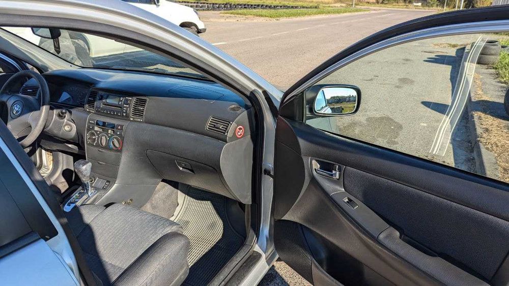 Toyota Corolla 2003