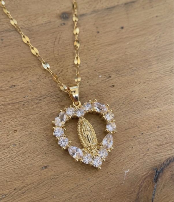 Colar Coração Sagrado da Virgem Maria aço