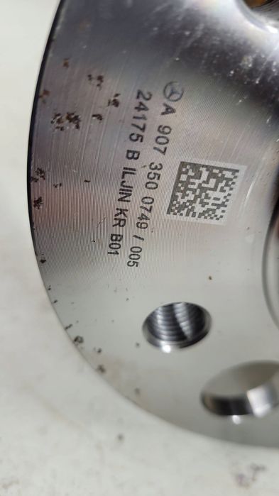 mercedes sprinter 18- 907 w907 30 zębów 89cm półoś tylna gruba 90