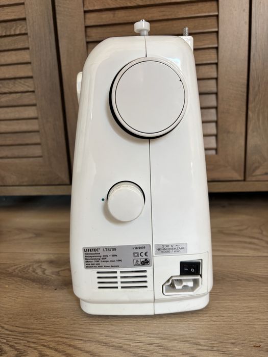 LIFETEC  LT8709 maszyna do szycia.