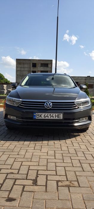 Passat B8  2.0  2016 года