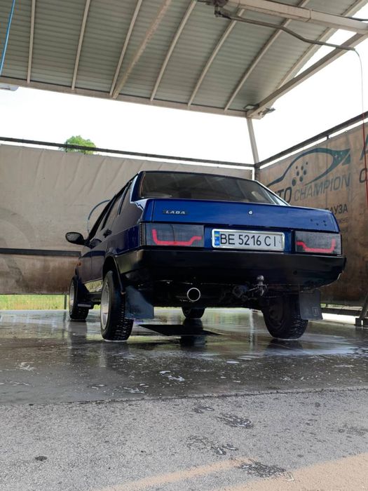 Продам ваз 21099