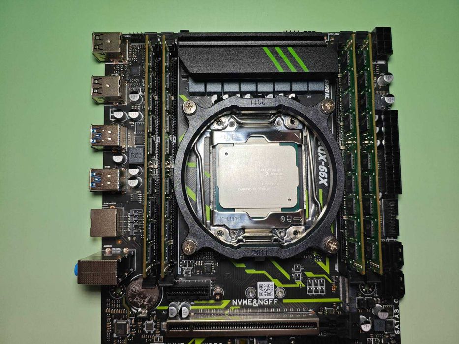 動作確認済み】E5-2698B V3+X99マザーボード+16GBメモリ 動作確認済み
