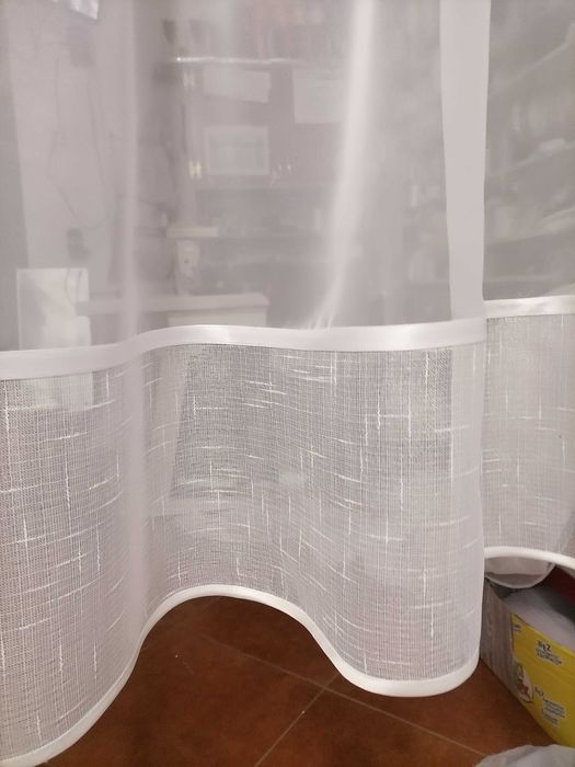 Firana prosta z kanta i tunelem