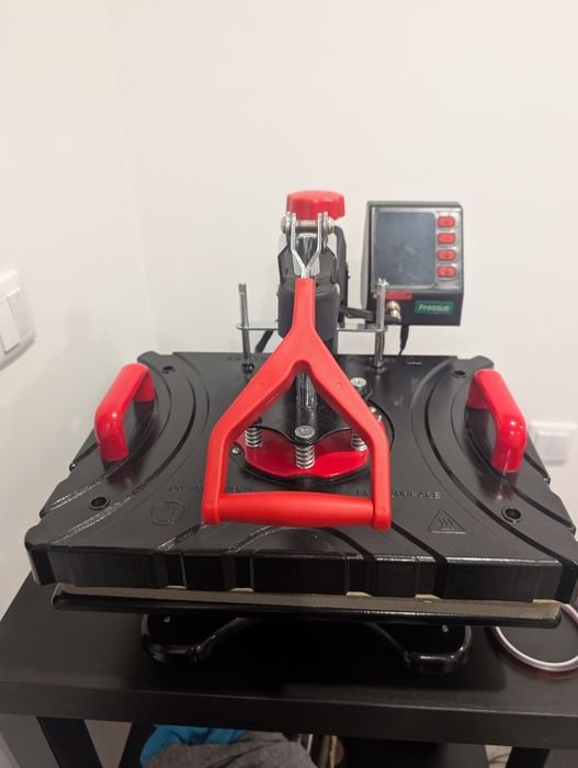 Prensa Multifunções P8100