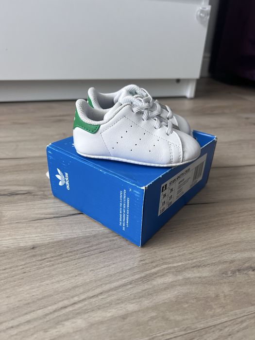 Adidas Stan Smith пінетки/кросівки 19 р