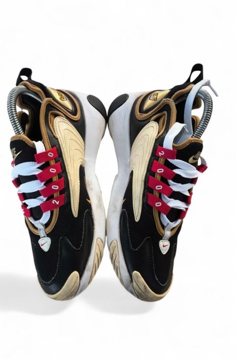 Nike Zoom 2K Icon Clash Black Metallic Gold Damskie Buty Sportowe