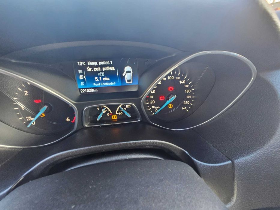 Auto osobowe ford focus