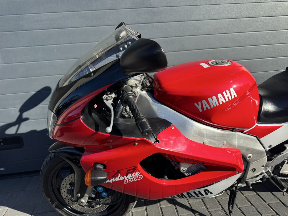 Yamaha yzf1000 Thunderace