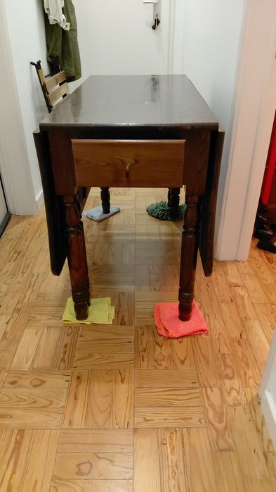 Mesa de abas antiga