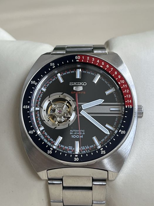 Seiko 5 Sport retro open heart Automatic ssa329k1