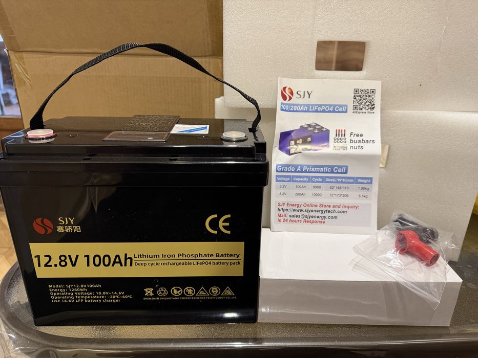 Акумулятор літій желізо фосфат 100А LiFePo4 +зарядка 10А