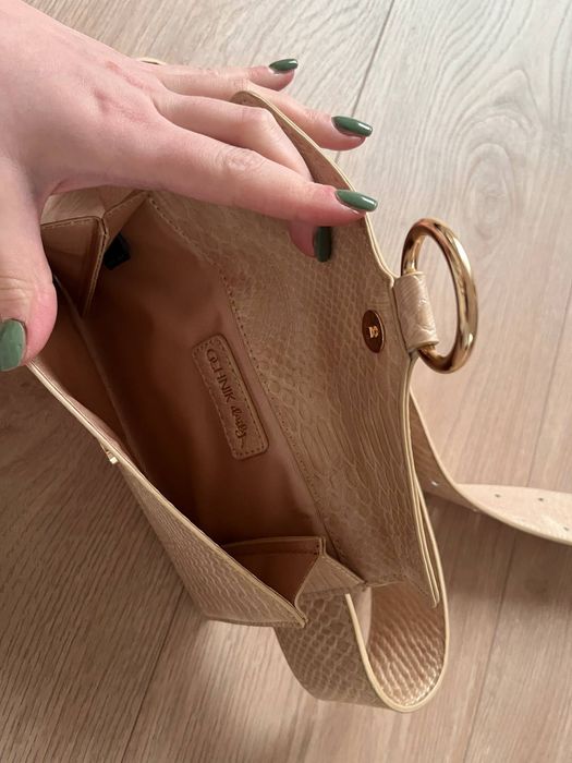 Beżowa torebka nerka/pasek Ochnik