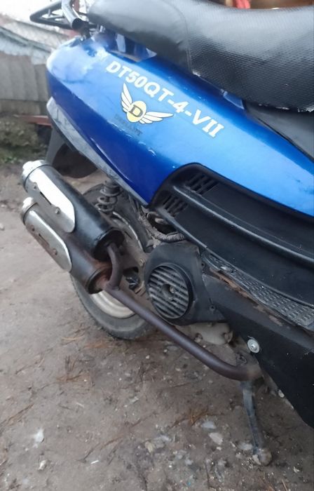 Пропоную вашій увазі скутер DEFLANT DT50Q-4-VLL