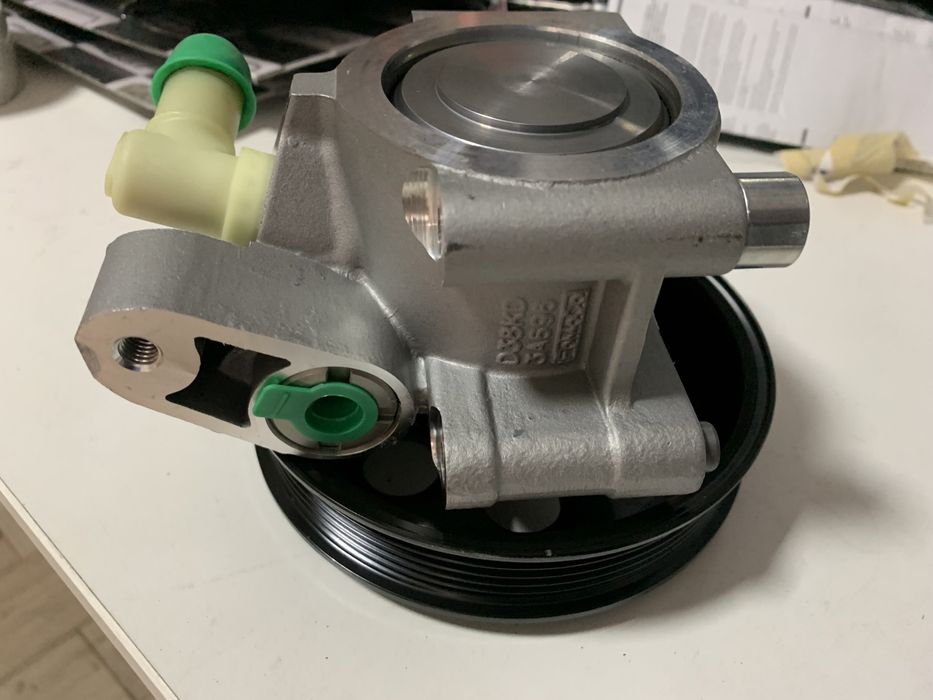 Ford f150 5.0 pompa wspomagania nowa OEM