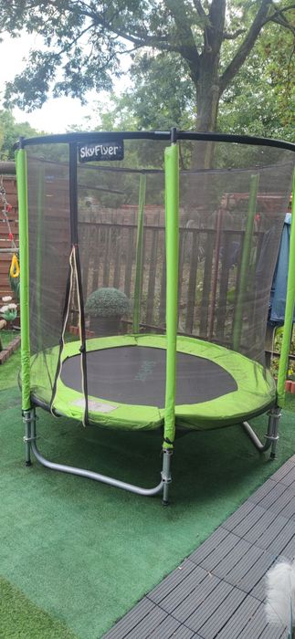 Trampolina ogrodowa skyflyer 180 cm