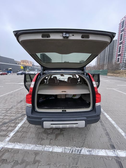 Продам Volvo XC70