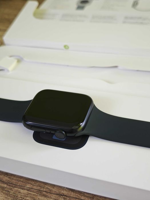 Apple Watch SE 2gen GPS koperta 44mm z aluminium Północ Gwarancja