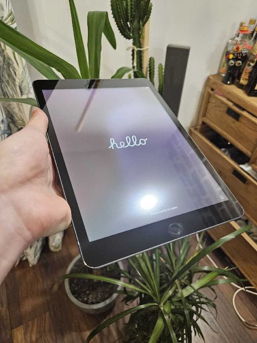 Apple iPad 8. generacji 64 GB