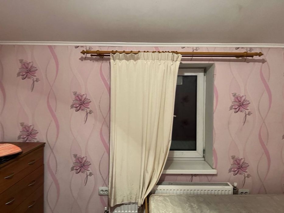 Оренда будинку або кімнати окремо