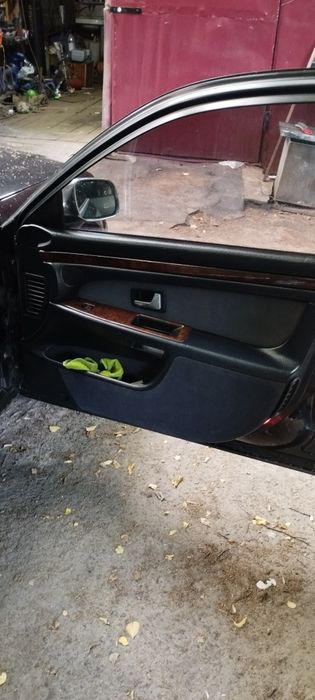 audi a8 d2 3.7газ бензін