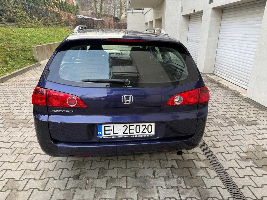 Honda Accord 2.0 z 2004 benzyna kombi
