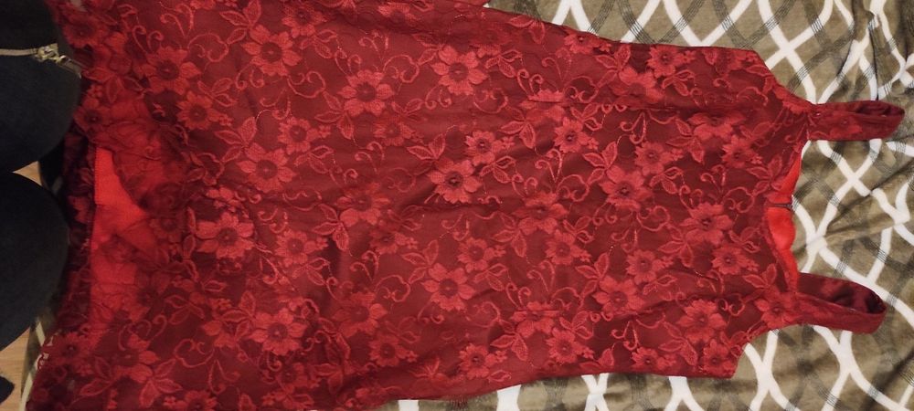 Sukienka elegancka czerwono bordowa 46 bolerko