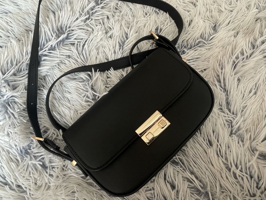 Сумка H&M чорного кольору