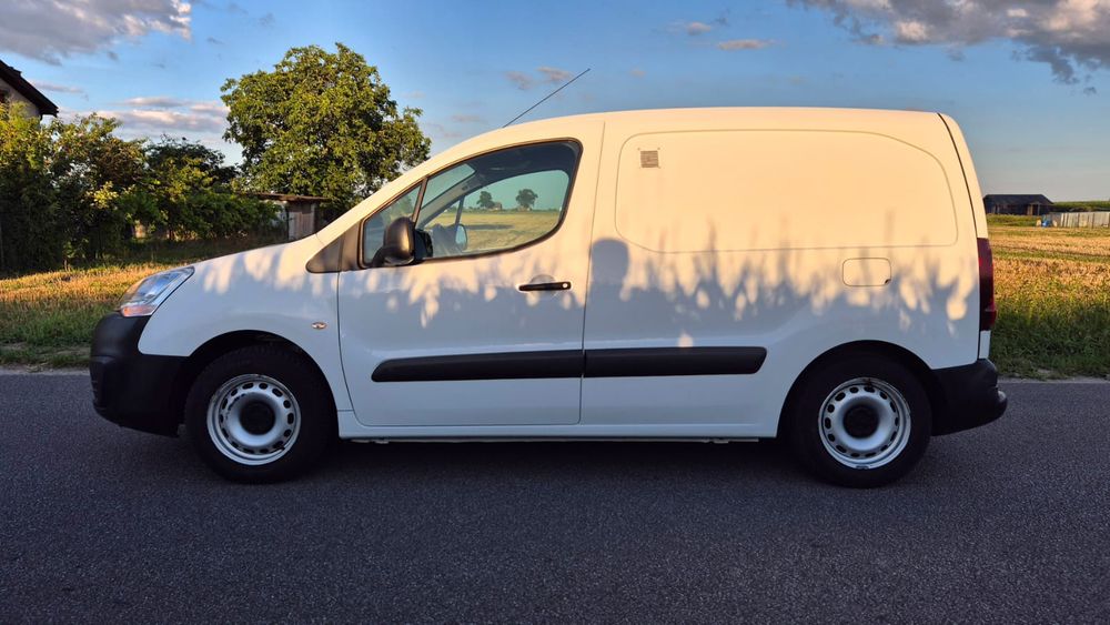 Sprzedam Peugeot Partner 2017 1.6hdi 75km