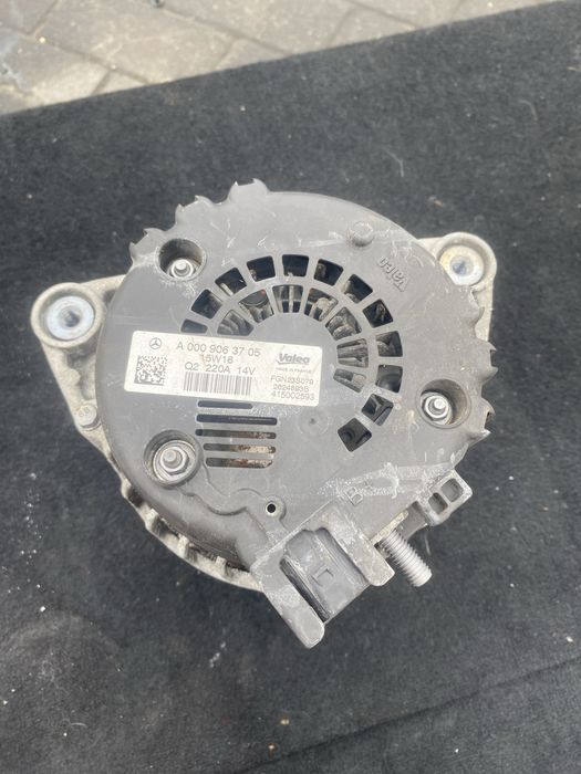 Alternator Mercedes W212 2.2 CDI Sprinter W906
