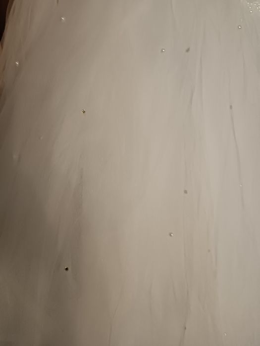 Продам весільну сукню