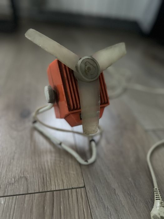 Wentylator PRL Predom Metrix 1977 działa