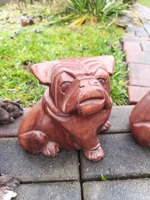 Rzeźba Figurka PIES z Drewna Rękodzieło Jak Żywy Rozm. średni