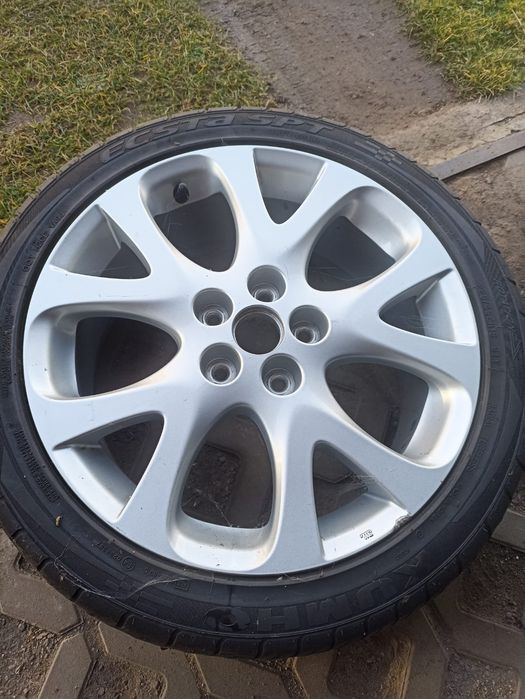 Felga z oponą 18" Mazda KUMHO